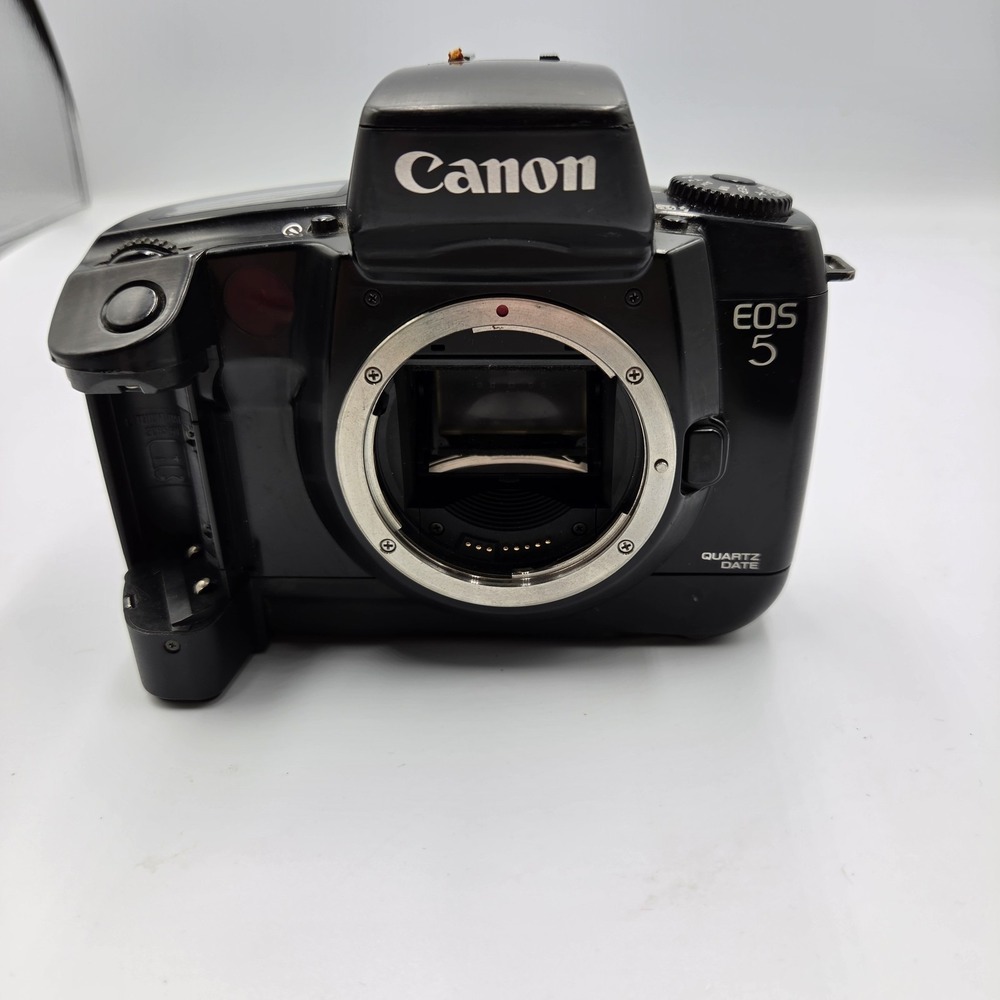 Canon EOS 5 35mm Film Camera Body Only – Untested – Parts/Repair